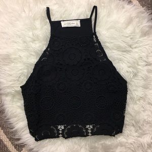 NWOT Lace Halter Scalloped Crop Top